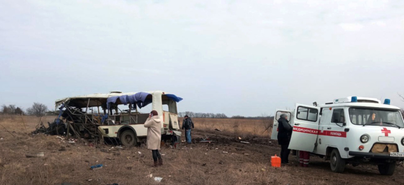 В "ЛНР" на мине подорвался автобус с гражданскими